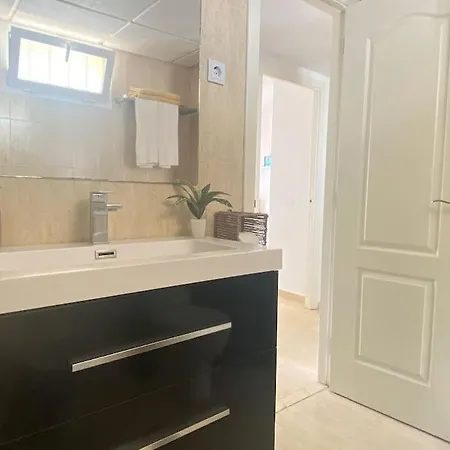 Fabuloso Apartamento En Con Piscina Benalmadena
